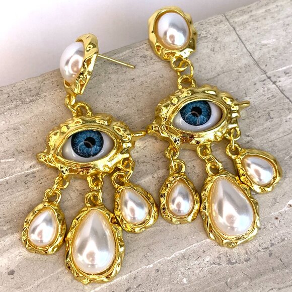 NEW ~ Free People Protective Eye Pearl Dangle Gold Earrings - Picture 1 of 10